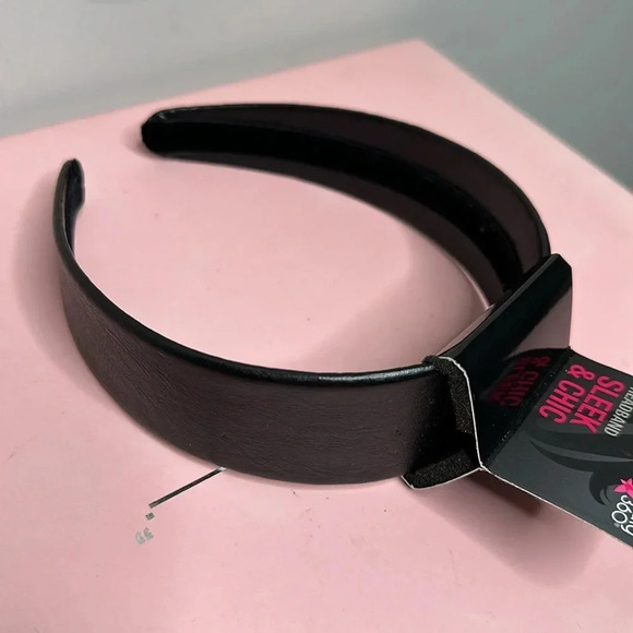Beauty 360 Faux Leather Headband - Picture 2 of 6